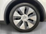 Tesla Model Y 2023 Valkoinen
