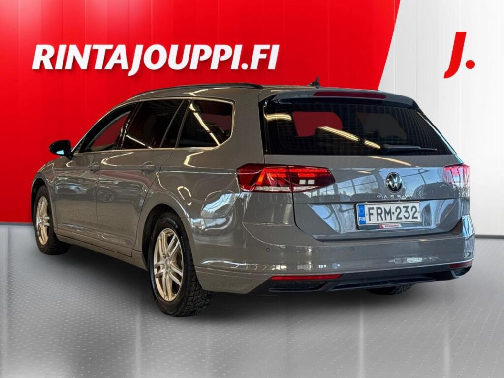 Volkswagen Passat 2023 Harmaa