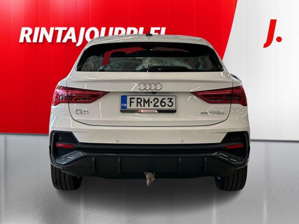 Audi Q3 2024 Valkoinen