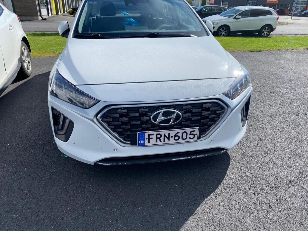 Hyundai IONIQ hybrid 2020 Valkoinen