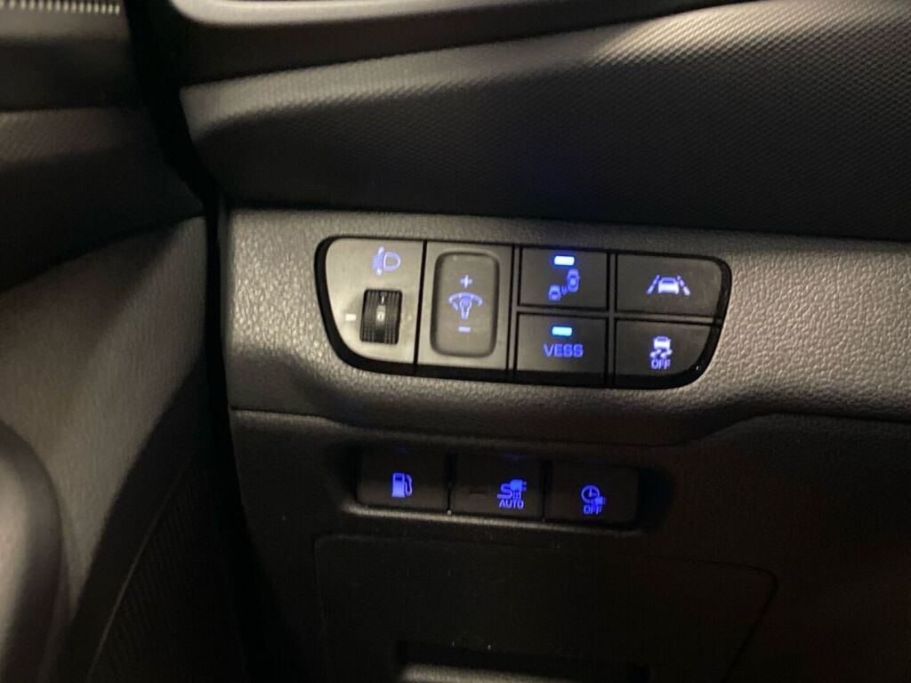 Hyundai IONIQ hybrid 2020 Valkoinen