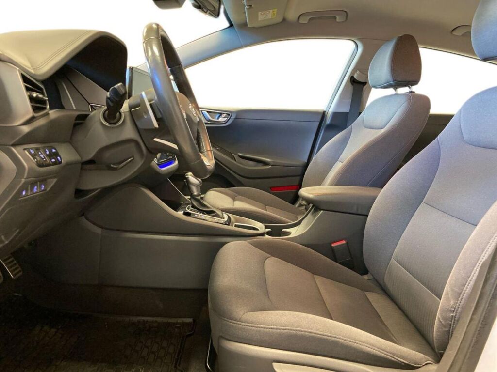 Hyundai IONIQ hybrid 2020 Valkoinen