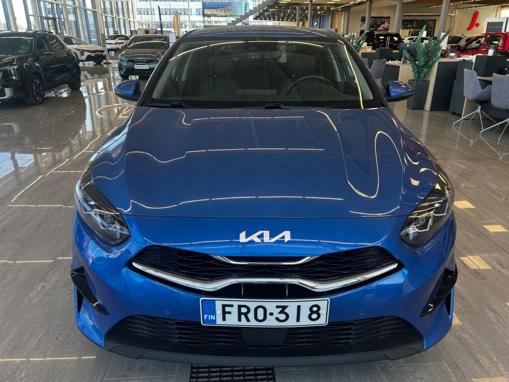 Kia Ceed 2023 Sininen