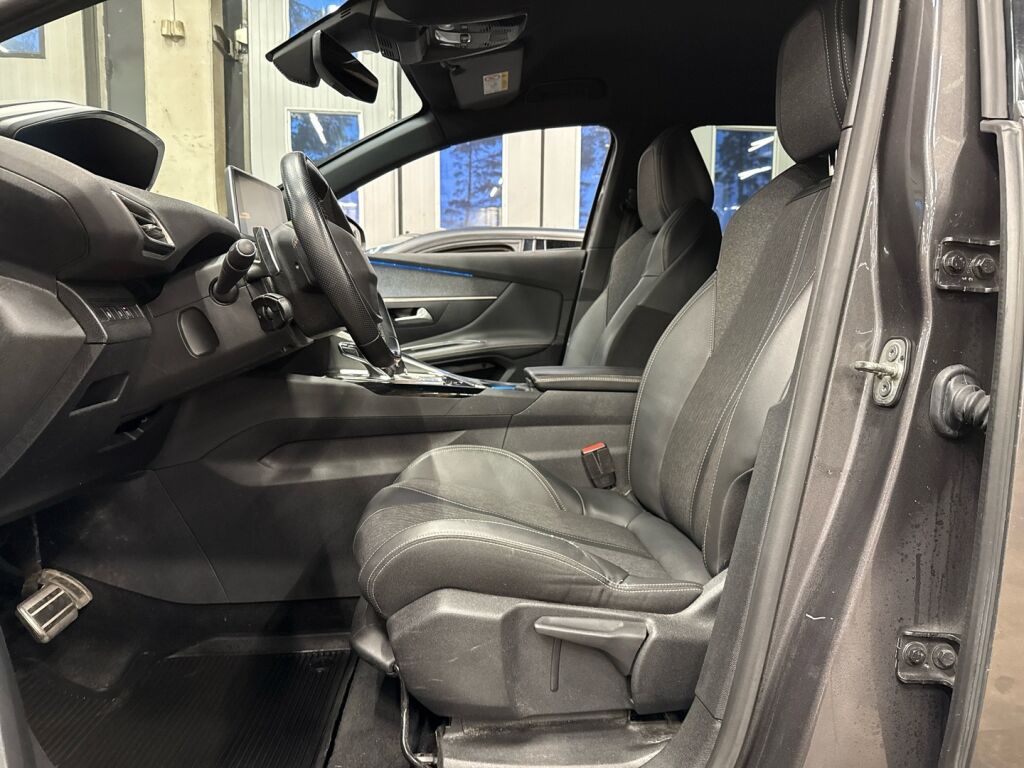 Peugeot 3008 2020 Harmaa