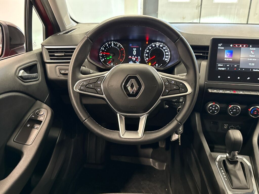 Renault Clio 2024 Punainen