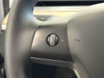 Tesla Model 3 2021 Valkoinen