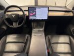 Tesla Model 3 2021 Valkoinen