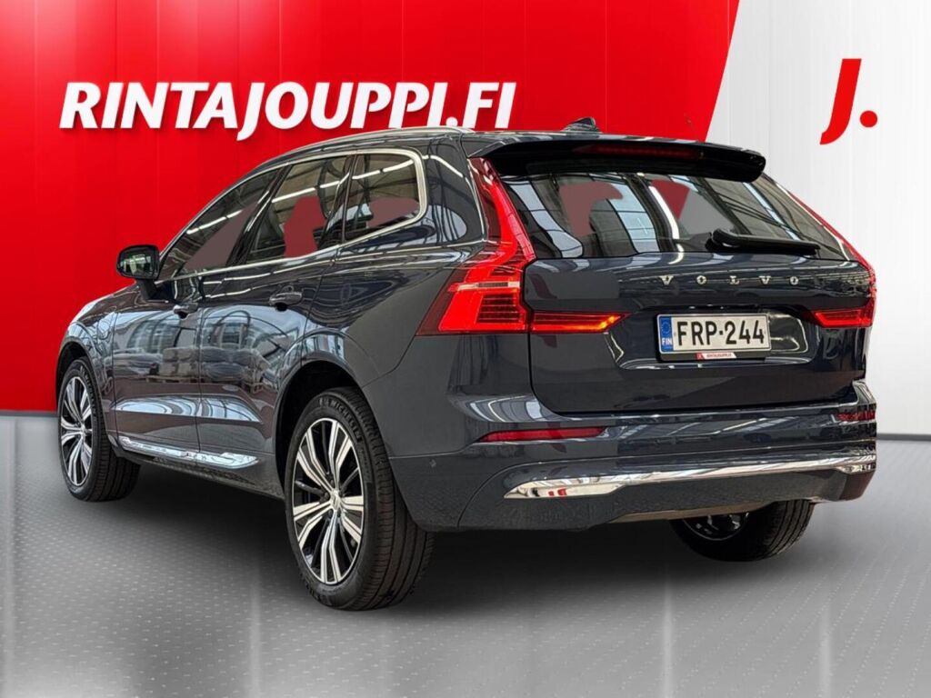 Volvo XC60 2024 Sininen