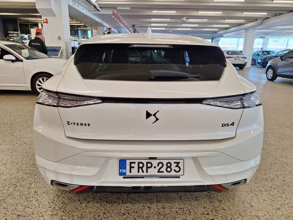Ds 4 2025 Valkoinen