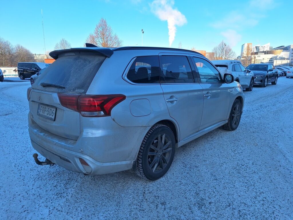 Mitsubishi Outlander PHEV 2020 Hopea