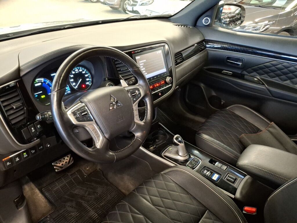 Mitsubishi Outlander PHEV 2020 Hopea