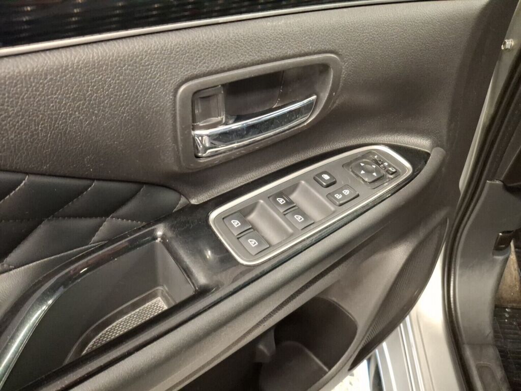 Mitsubishi Outlander PHEV 2020 Hopea