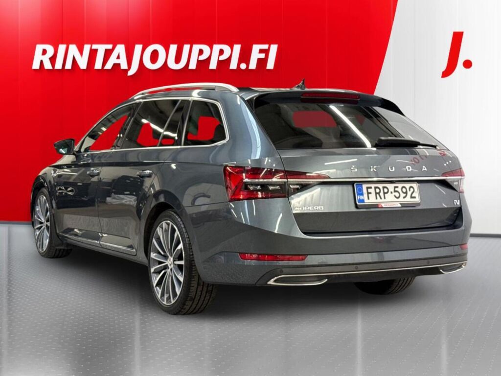 Skoda Superb 2021 Harmaa