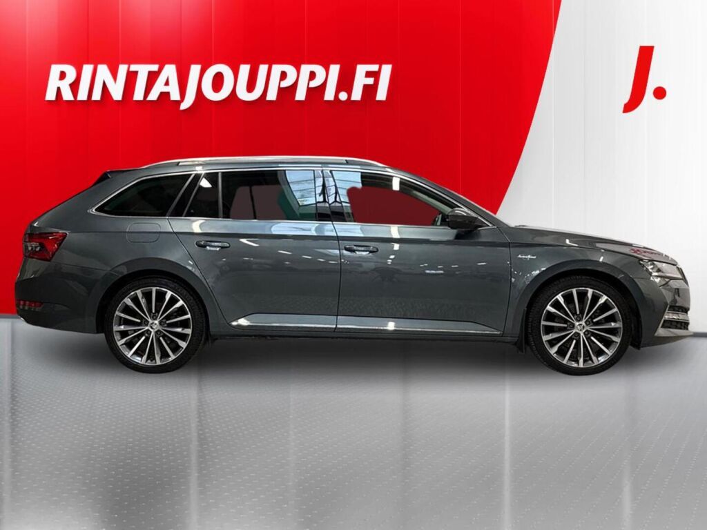 Skoda Superb 2021 Harmaa