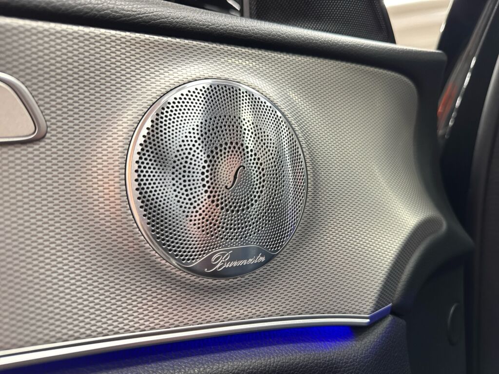 Mercedes-Benz E 2018 Musta