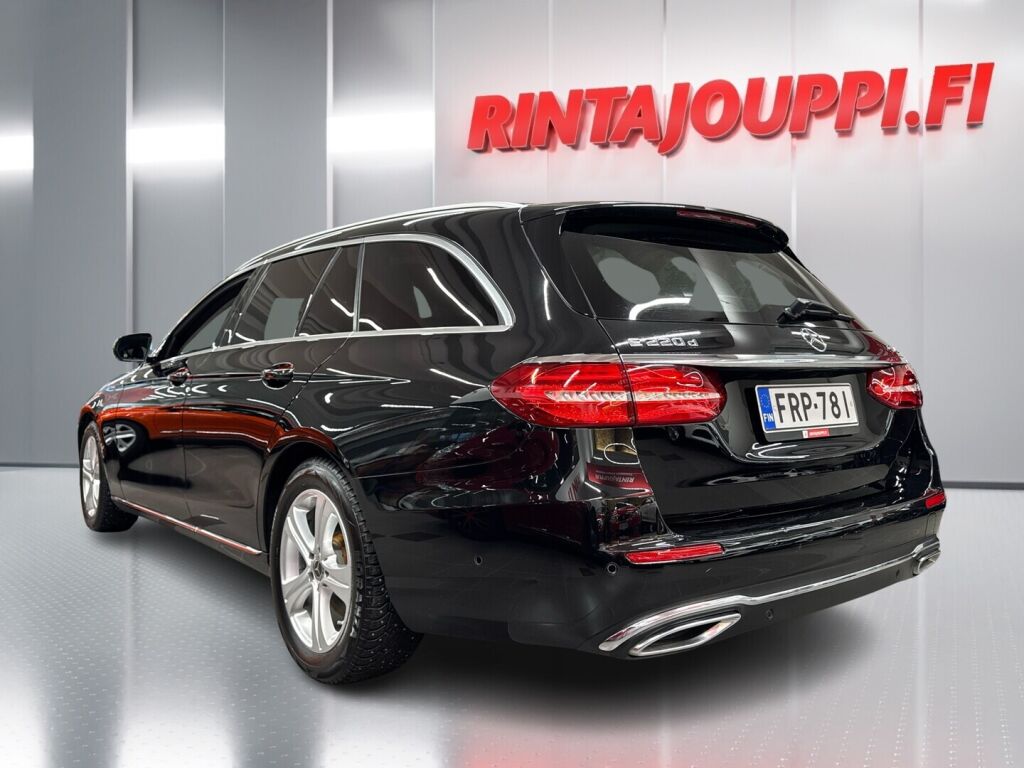 Mercedes-Benz E 2018 Musta