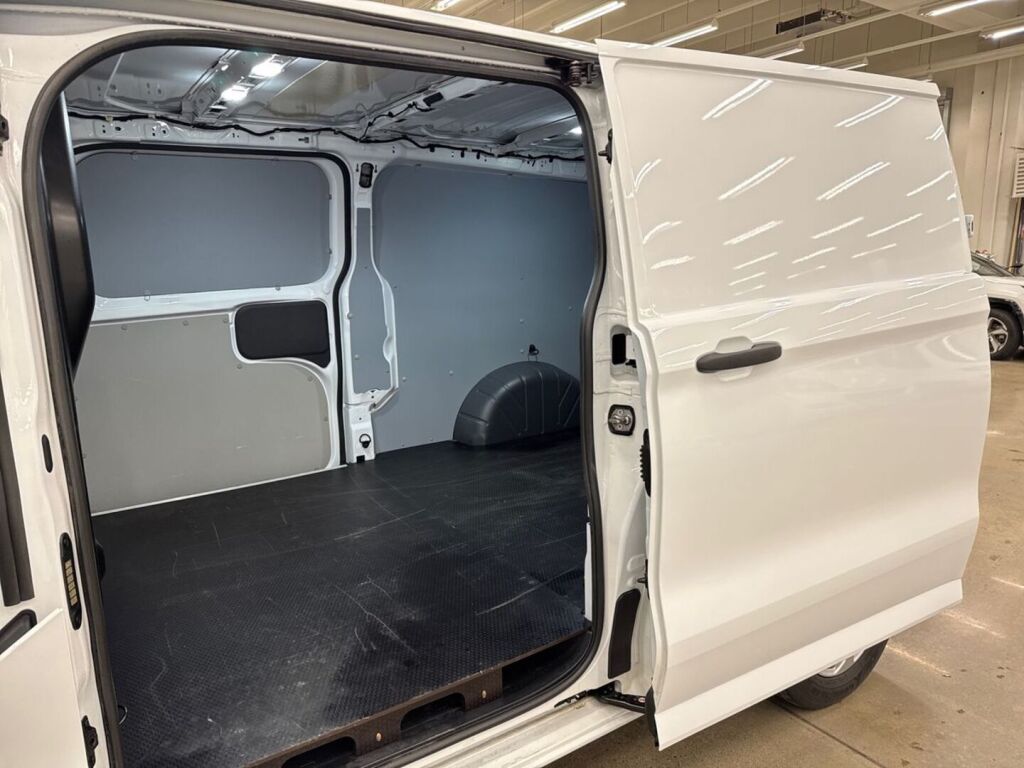 Ford Transit Custom 2024 Valkoinen
