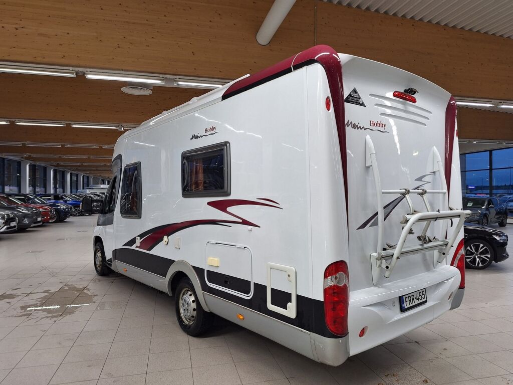Hobby Toscana D 650 ES 2007 Valkoinen