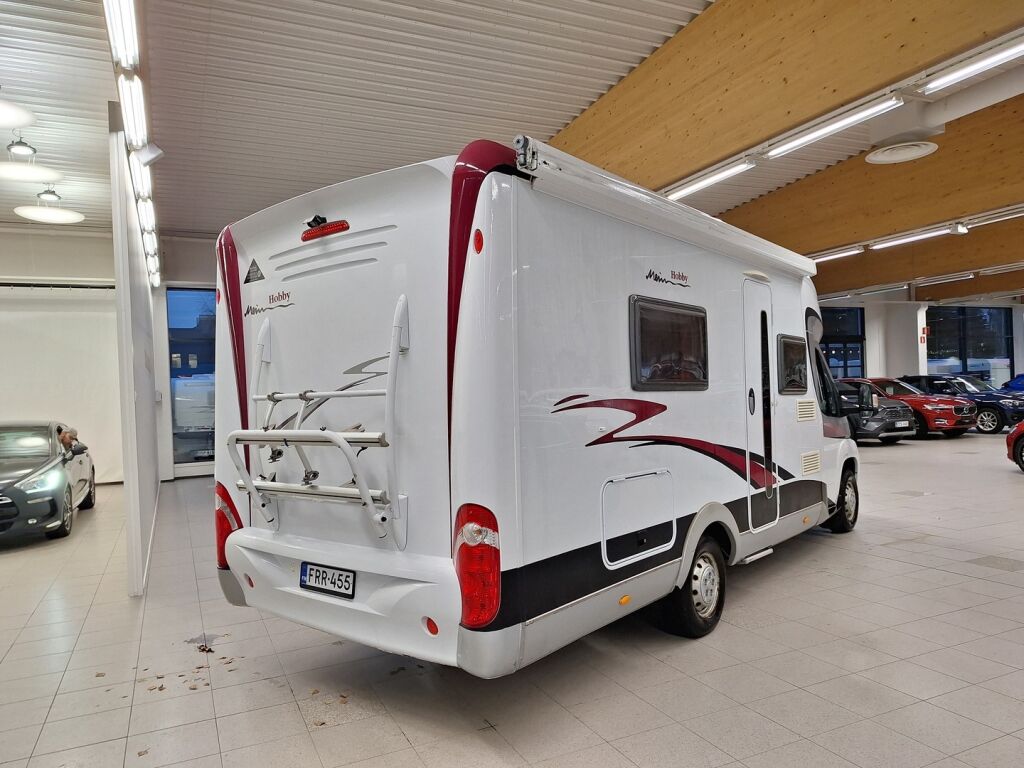 Hobby Toscana D 650 ES 2007 Valkoinen