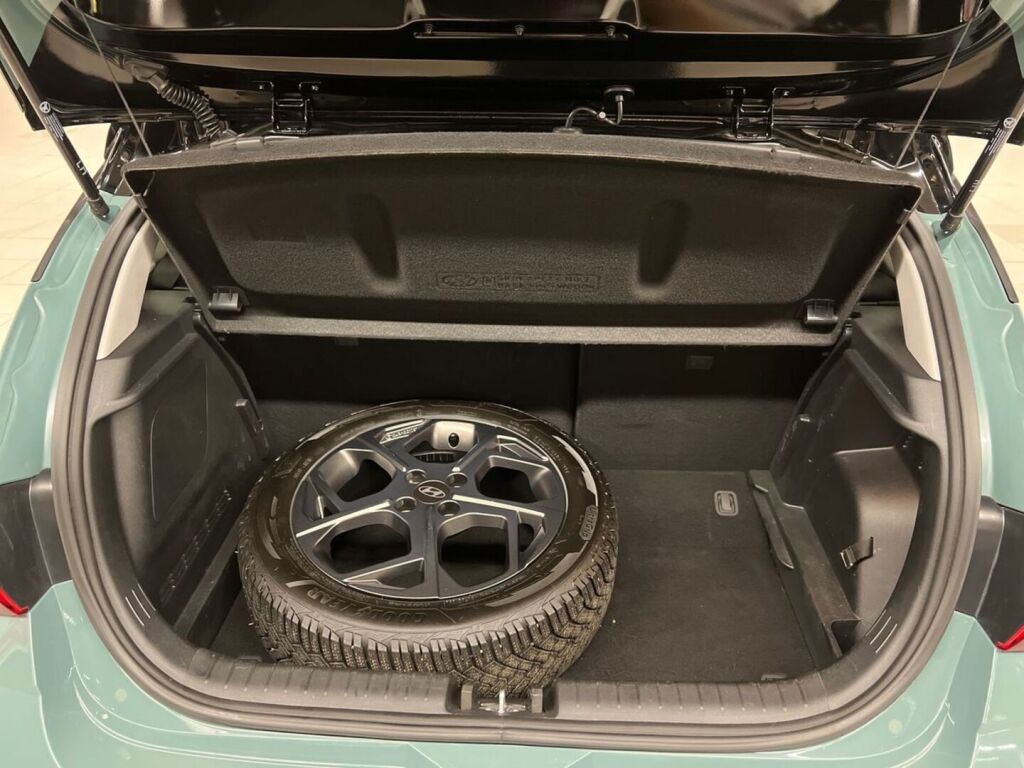 Hyundai i20 Hatchback 2024 Vihreä