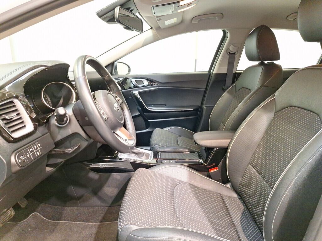 Kia XCeed 2021 Valkoinen