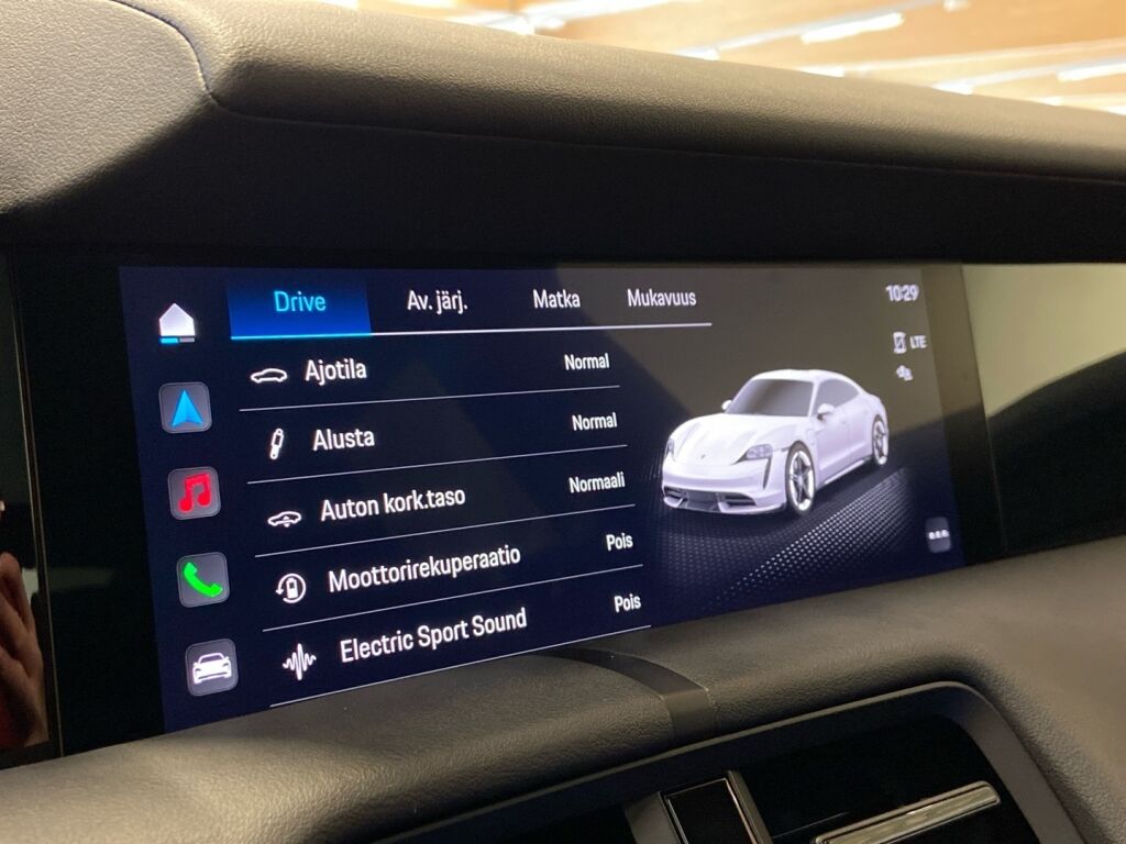 Porsche Taycan 2023 Musta