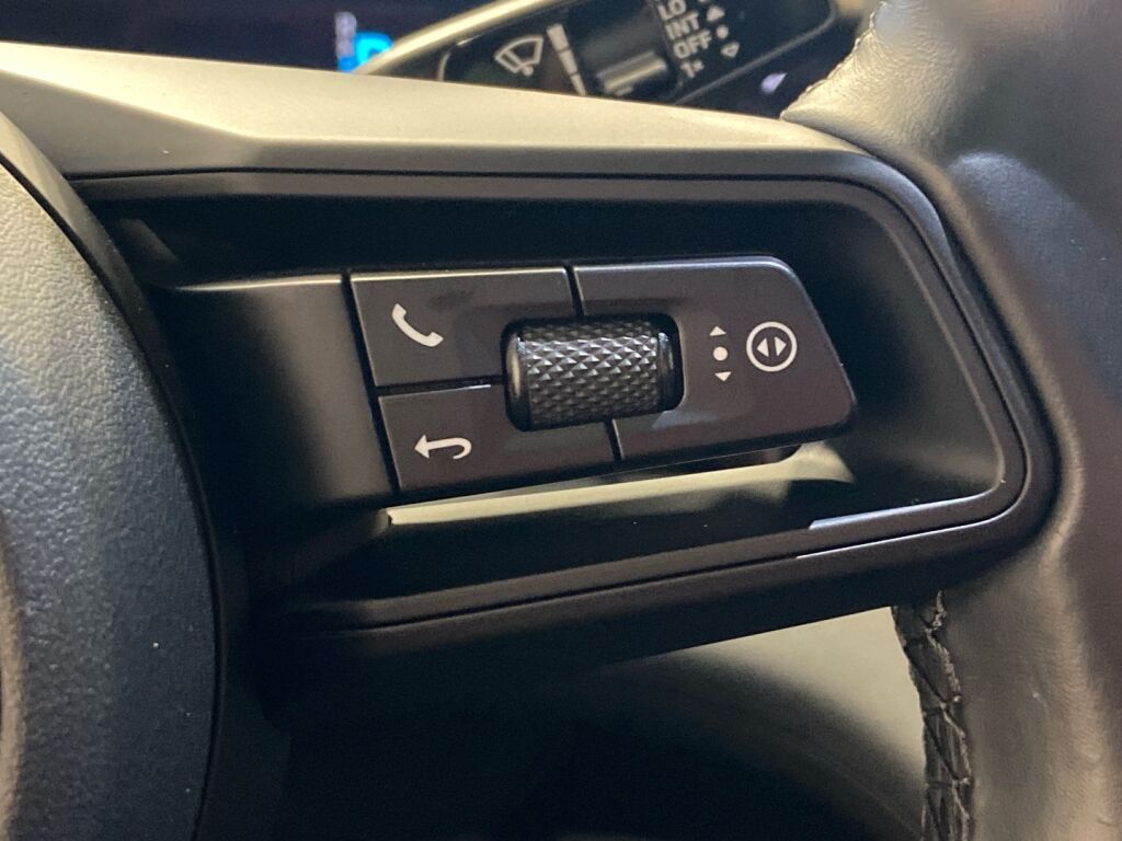 Porsche Taycan 2023 Musta