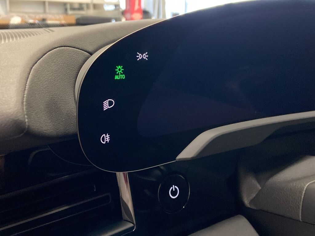 Porsche Taycan 2023 Musta