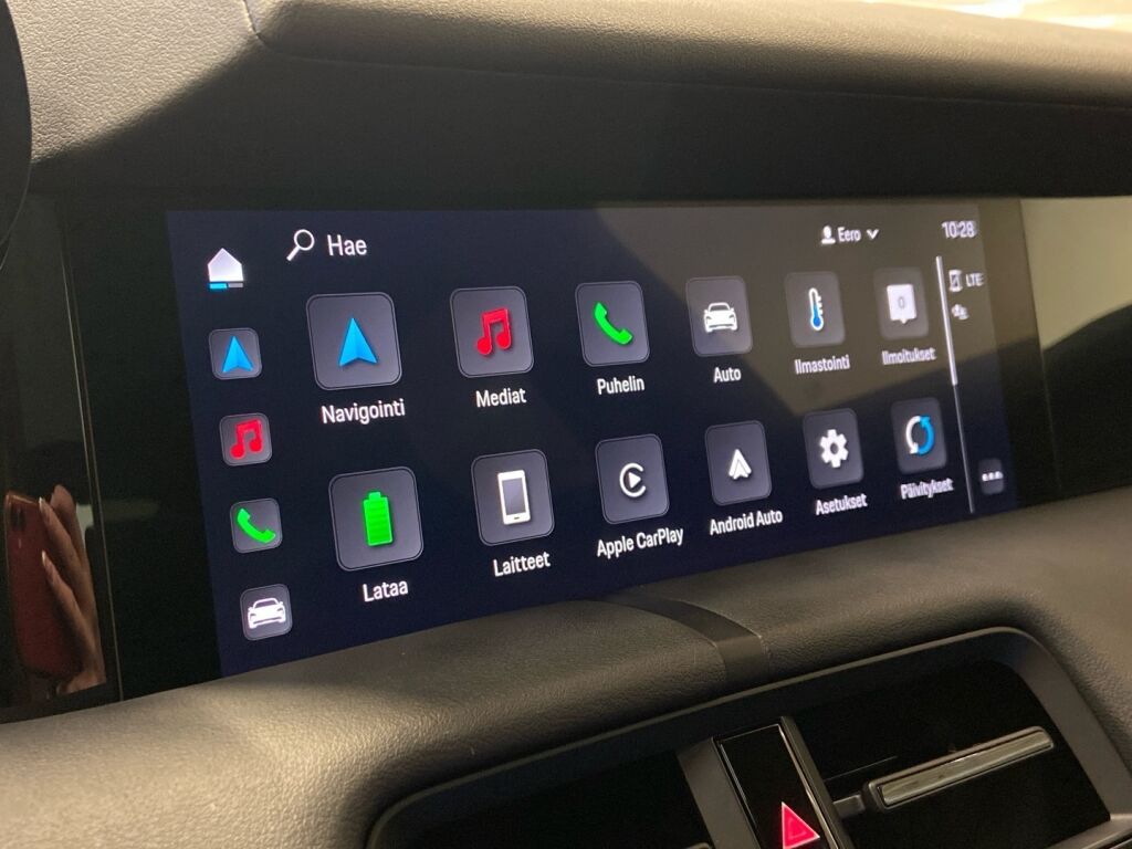 Porsche Taycan 2023 Musta