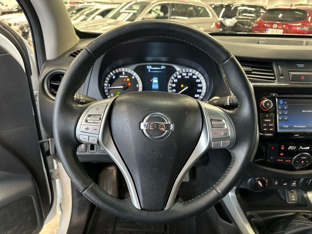 Nissan Navara 2017 Valkoinen
