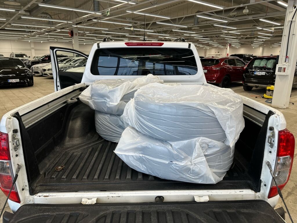 Nissan Navara 2017 Valkoinen