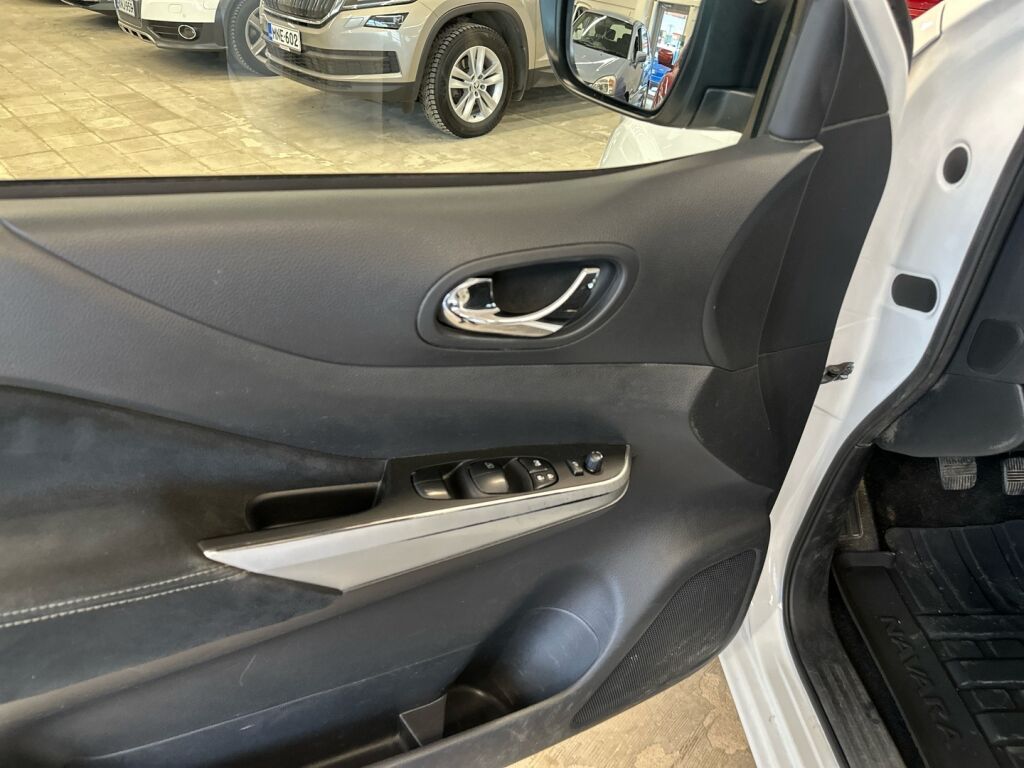 Nissan Navara 2017 Valkoinen