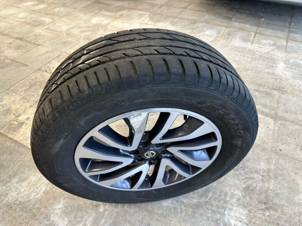 Nissan Navara 2017 Valkoinen