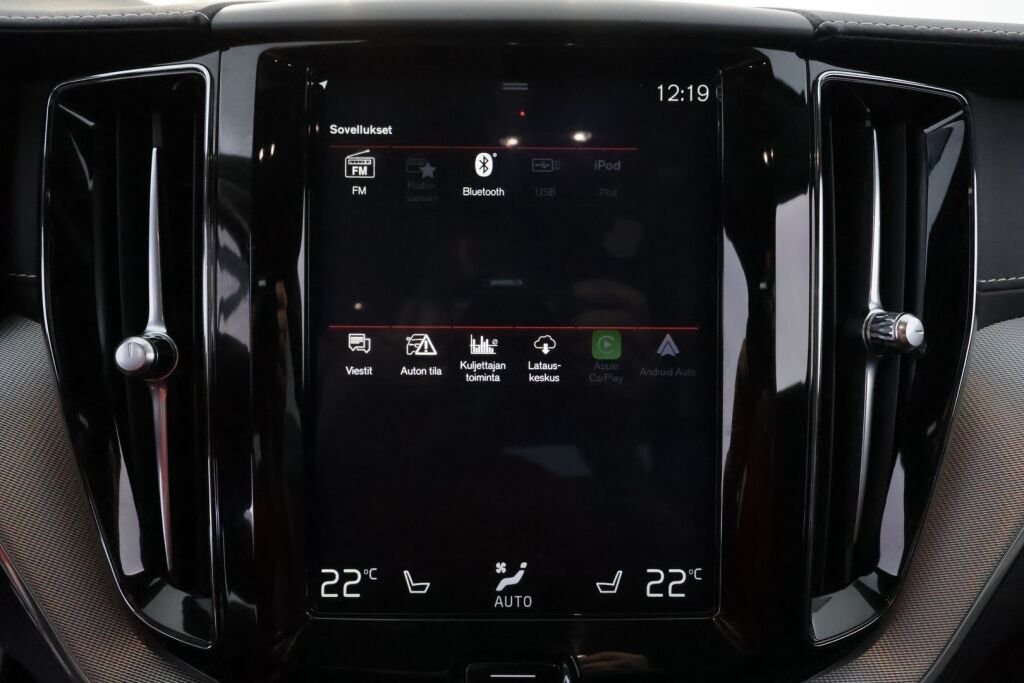 Volvo XC60 2020 Valkoinen