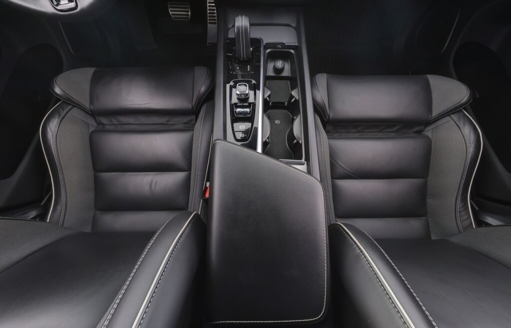 Volvo XC60 2020 Valkoinen