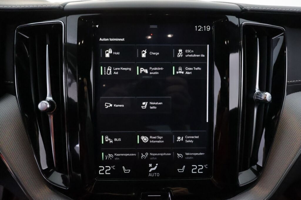 Volvo XC60 2020 Valkoinen