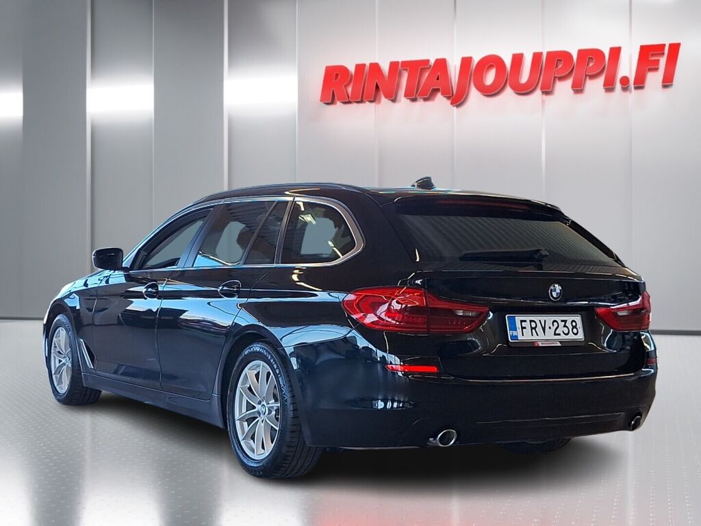 BMW 520 2020 Musta