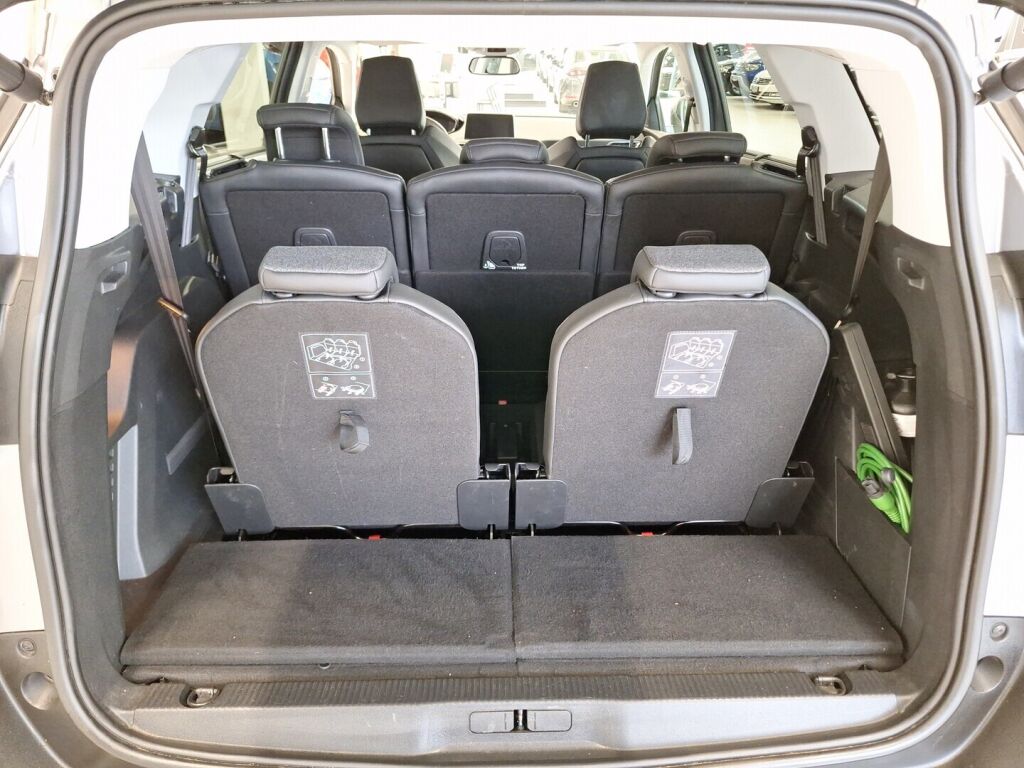 Peugeot 5008 2020 Harmaa