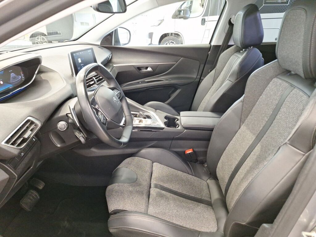 Peugeot 5008 2020 Harmaa