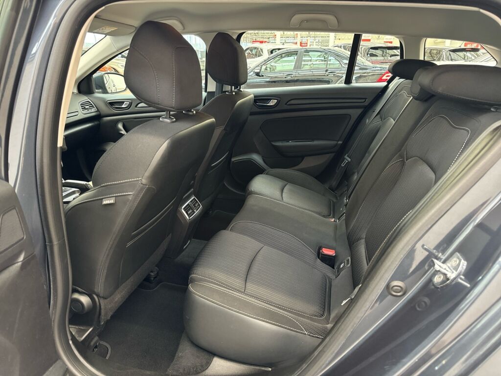 Renault Megane 2020 Harmaa