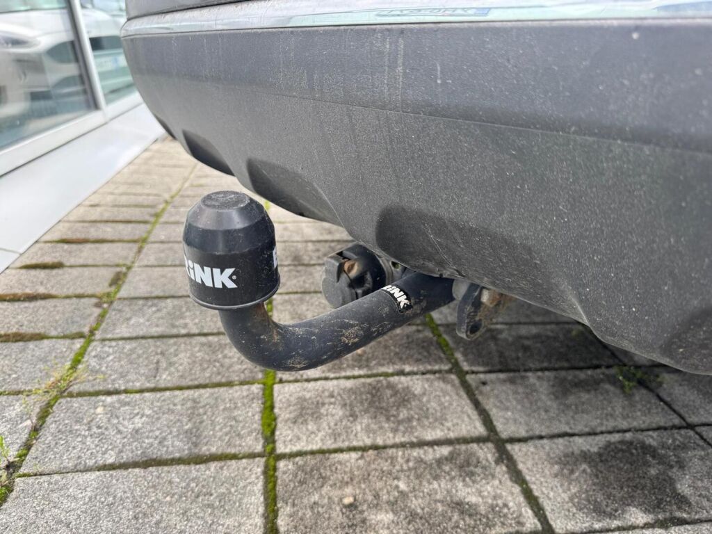 Kia Sportage 2020 Ruskea (beige)