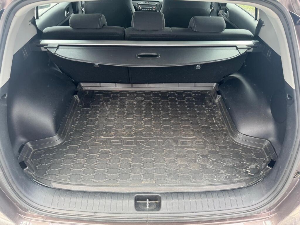 Kia Sportage 2020 Ruskea (beige)