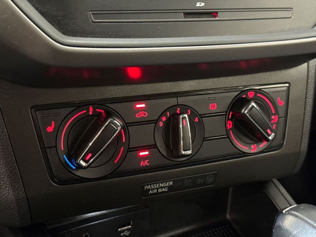 Seat Ibiza 2020 Harmaa