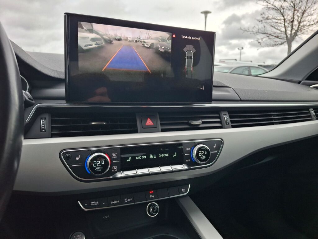 Audi A4 2020 Sininen