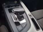 Audi A4 2020 Sininen