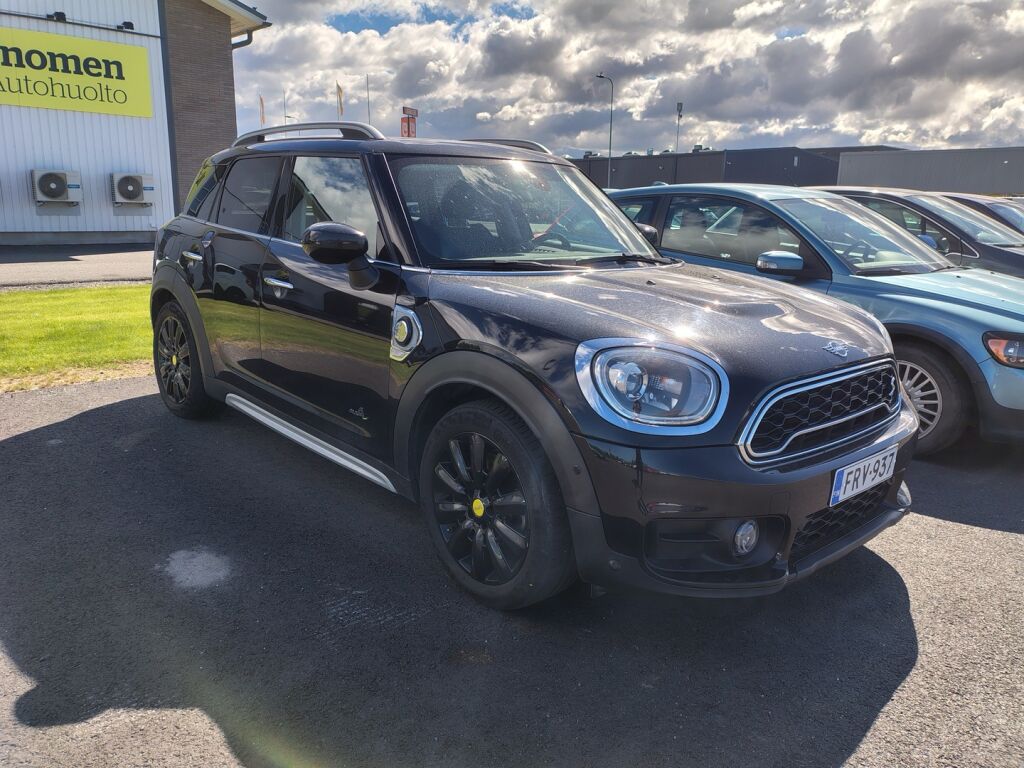 Mini Countryman 2020 Musta