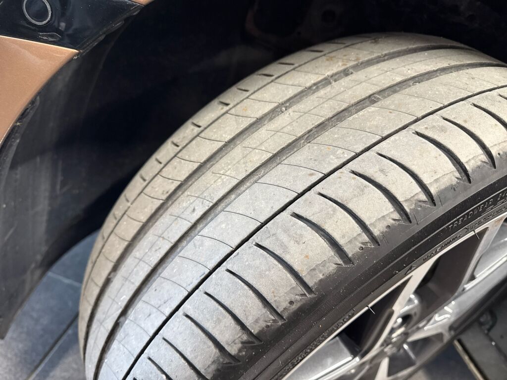 Kia Ceed 2022 Ruskea (beige)