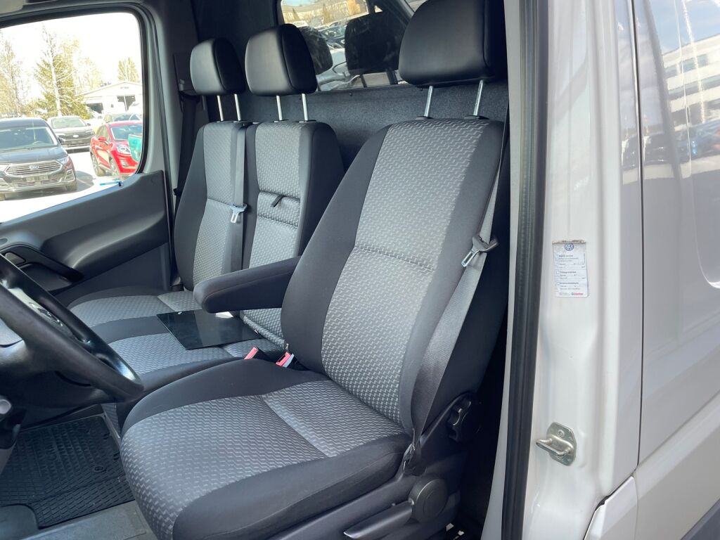 Volkswagen Crafter 2014 Valkoinen