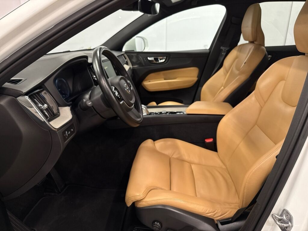 Volvo XC60 2018 Valkoinen