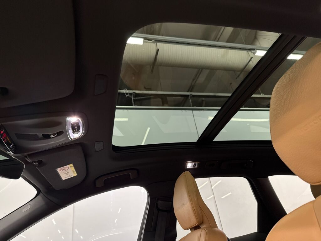 Volvo XC60 2018 Valkoinen